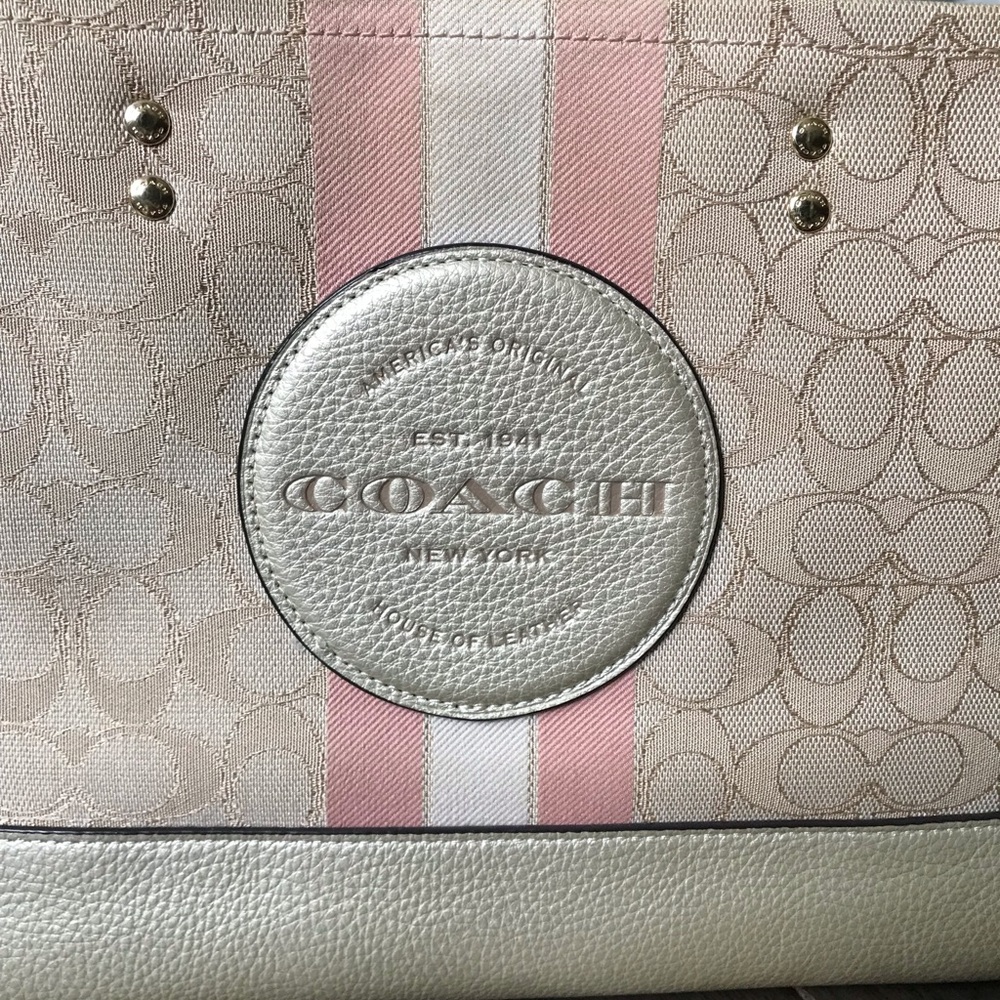 Coach Dempsey Carryall Bag Signature Jacquard With Stripe, Coach Patch CE984 - Picture 2 of 15